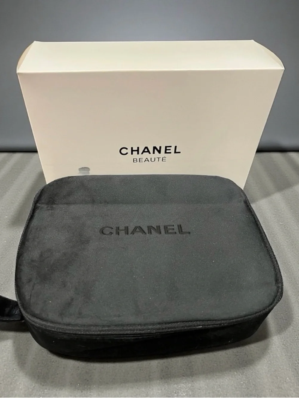 Chanel Black Women's Cosmetic Bag